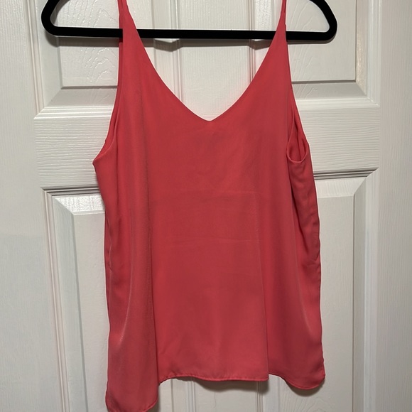 Womens Top - Picture 2 of 3